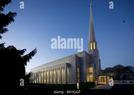 Landmark Preston Inghilterra Tempio 52nd tempio operativo della Chiesa di Gesù Cristo dei Santi degli Ultimi Giorni Chiesa LDS a Chorley , lancashire Foto Stock