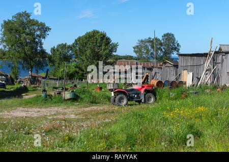 SOLOVKI, Repubblica di Carelia, Russia - 25 giugno 2018: Villaggio Solovetsky sull isola Solovki. L'Arcipelago di Solovetsky, regione di Arkhangelsk, Russia Foto Stock