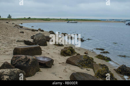 Poco Narragansett Bay, (Watch Hill, RI) è un piccolo pezzo curvo di spiaggia in Westerly RI. Famosa località estiva con turisti e visitatori di troppo. Foto Stock