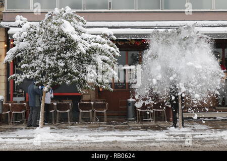 Salonicco, Grecia, 5 gennaio 2019. Tranciati coperta di neve del nord del porto greco città di Salonicco, come la Grecia è interessata da un fronte freddo portando nevicate e basse temperature in molte parti del paese. Credito : Orhan Tsolak / Alamy Live News Foto Stock