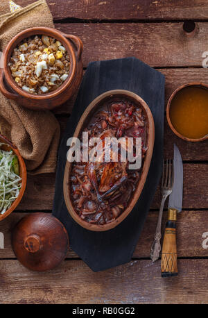 Arrosto di Francolino di monte grano saraceno porridge e salsa Foto Stock