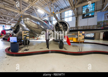 1948 Faggio 18/C-45 Expeditor a Edmonton Aviation Museum Foto Stock