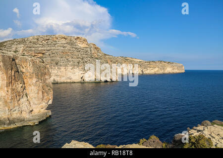 Il paesaggio intorno alla Grotta Azzurra, Malta, Mare Mediterraneo, Europa Foto Stock