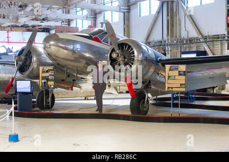 1948 Faggio 18/C-45 Expeditor a Edmonton Aviation Museum Foto Stock