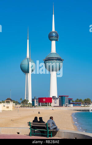 Vista del Kuwait Towers in Kuwait City, Kuwait Foto Stock