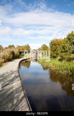 Il Montgomery Canal vicino abbassare Frankton Ellesmere Shropshire Inghilterra Foto Stock