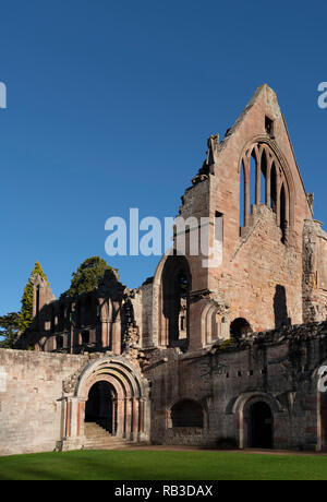 Abbazia di Dryburgh, Scozia, vicino a Melrose nei confini. Foto Stock