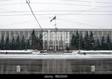 La sede del governo, alla Grande Assemblea Nazionale Square, vicino alla Cattedrale Park, Chisinau (chisinau), la Repubblica di Moldavia, Novembre 2018 Foto Stock