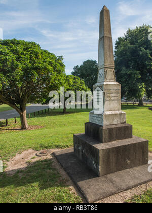 Memorial a Potatau Te Wherowhero, primo re Maori, Ottagono Riserva, Ngaruawahia, Nuova Zelanda Foto Stock