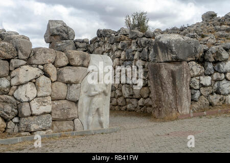 Re Gate a Hattusa che è stato ammesso alla lista del Patrimonio Mondiale dell'UNESCO nel 1986. Corum, Turchia. Foto Stock