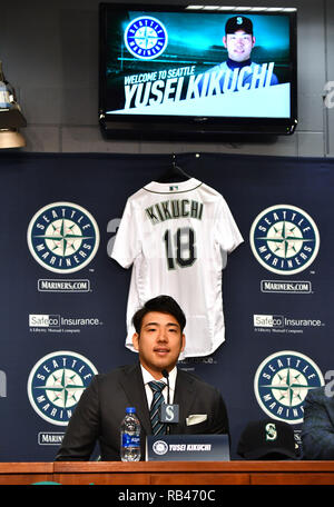 Recentemente firmato Seattle Mariners brocca Yusei Kikuchi assiste il suo introduttiva conferenza stampa a T-Mobile Park a Seattle, Washington, Stati Uniti, 3 gennaio 2019. Credito: AFLO/Alamy Live News Foto Stock