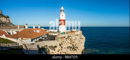 Rocca di Gibilterra. Faro, Europa Point Lighthouse, il faro della Trinità, oltremare sul territorio britannico, Gibilterra, UK, Penisola Iberica, l'Europa. Foto Stock