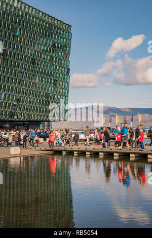 Harpa, Summer Festival, giornata culturale, Reykjavik, Islanda Foto Stock