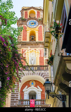 Il Duomo di Sorrento, il Duomo di Sorrento, Cattedrale dei Santi Filippo e Giacomo è un cattolico romano luogo di workshhip nella città italiana di Sorrento Foto Stock