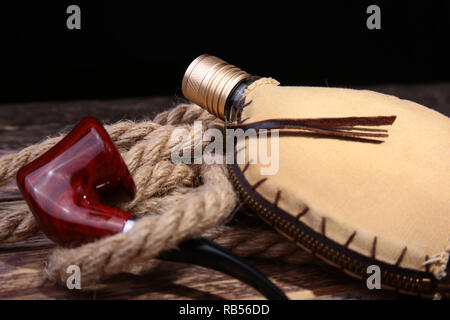 Gli uomini di accessori per affari e rekreation. Un studio professionale di fotografia di uomini accessori business. Vista superiore composizione Foto Stock