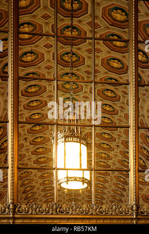 Cleveland, OH, Stati Uniti. Elementi architettonici all'interno del Tower City Centre. Foto Stock