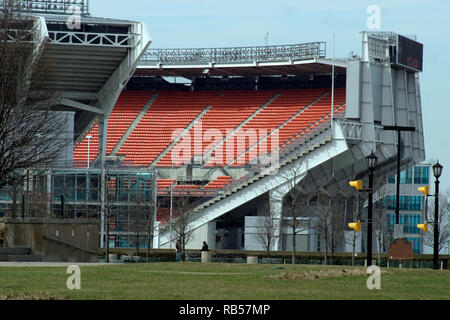 Vista esterna del FirstEnergy Stadium a Cleveland, Ohio, USA. È la sede della squadra NFL Cleveland Browns. Foto Stock