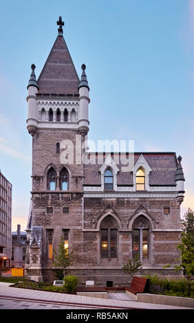 Presso la Mcgill University Morrice Hall edificio, ex collegio presbiteriano su McTavish street a Montreal, Quebec, Canada. Foto Stock