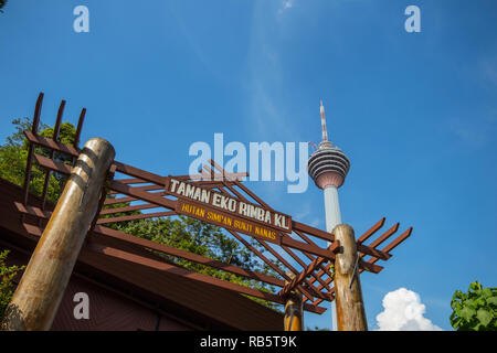 Ingresso di Taman Eko Rimba presso la Torre KL, Bukit Nanas, Kuala Lumpur, Malesia Foto Stock