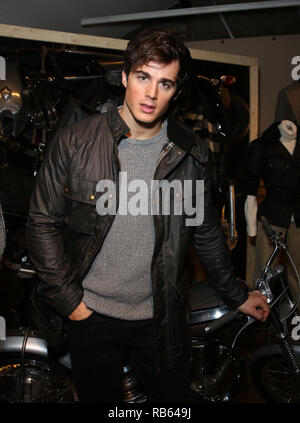 Pietro Boselli all'Belstaff presentazione durante la London Fashion Week Uomo AW19 show tenutosi a Belstaff House, Londra. Foto Stock