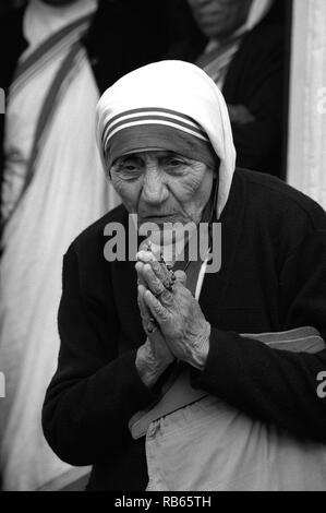 Madre Teresa di Calcutta a Birmingham Regno Unito 1992 foto di DAVID BAGNALL Foto Stock