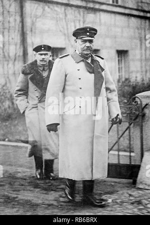 Paul von Hindenburg (1847-1934), un Prussian-German maresciallo di campo e più. Paul von Hindenburg, Generale Paul Ludwig Hans Anton von Beneckendorff und von Hindenburg (Paul von Hindenburg) (1847 - 1934), era un Generalfeldmarschall (maresciallo di campo) e statista che ha comandato ai militari tedeschi durante la seconda metà della guerra mondiale I Foto Stock