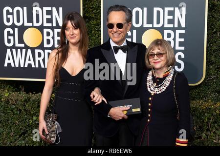 Olivia Grant (l), Richard E. Grant e Joan Washington frequentare la 76th Annuale di Golden Globe Awards, Golden Globes, presso l'Hotel Beverly Hilton di Beverly Hills, Los Angeles, Stati Uniti d'America, il 06 gennaio 2019. | Utilizzo di tutto il mondo Foto Stock