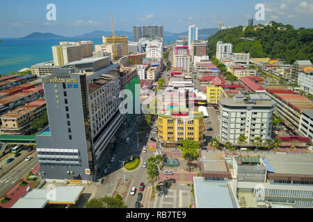 Kota Kinabalu, Sabah Malaysia - Ott 16, 2018 : vista parziale della città di Kota Kinabalu . Kota Kinabalu è una città capitale di Sabah Stato situato a nord di Bor Foto Stock