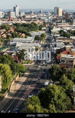 Antenna di Bury New Road a Salford guardando verso Manchester Foto Stock