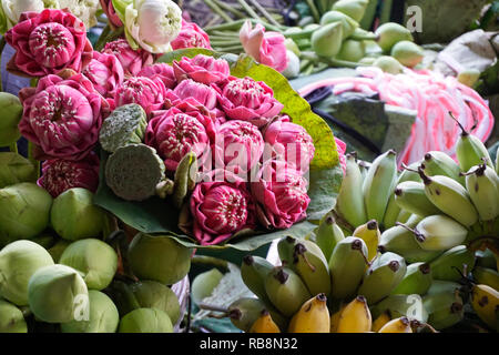 Mercato Centrale o Psar Thmei mercato nella città di Phnom Penh in Cambogia. Foto Stock