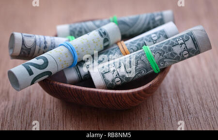 Laminati di dollari simboleggiata come prodotto alimentare Foto Stock