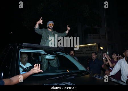 Mumbai, India, 7 gen 2019 : attore di Bollywood Ranveer Singh è venuto a karan jahor house per il film di successo di SIMBA parte aat khar Mumbai in India il 7 gennaio 2019 . Foto di Prodip Guha Foto Stock