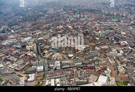 Sheffield City Center dall'aria, South Yorkshire, nell'Inghilterra del Nord, Regno Unito Foto Stock