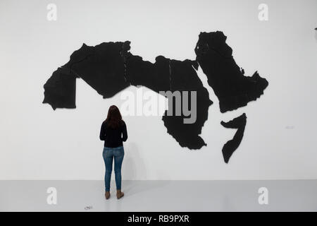 Il mondo arabo da Marwan Rechmaoui al Mathaf: Museo arabo di Arte Moderna, Doha , Qatar. Foto Stock