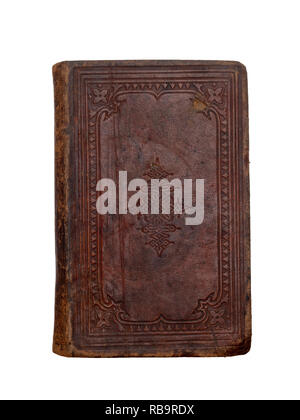 Vecchio e antico libro usurato con rivestimento in pelle isolati su sfondo bianco. Vintage. Foto Stock