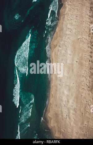 Vista aerea di Noordhoek beach, una fantastica spiaggia incontaminata proprio lungo la costa da Cape Town. Foto Stock