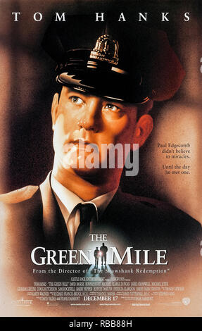 Il miglio verde (1999) diretto da Frank Darabont e interpretato da Tom Hanks, Michael Clarke Duncan, David Morse e Bonnie Hunt. Guardie carcerarie a morte scoprire che il detenuto John Coffey ha poteri soprannaturali. Foto Stock