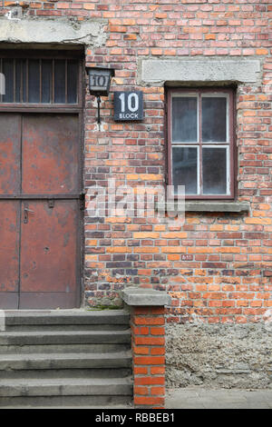 Grim blocchi nell'ex campo di concentramento di Auschwitz 1, in Polonia, in Europa Foto Stock