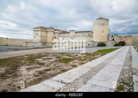 Il castello in stile mudejar. Cuellar, provincia di Segovia Castilla Leon, Spagna. Foto Stock