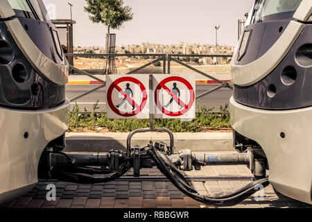 Il tram a Gerusalemme Foto Stock