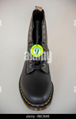 Vegan friendly Dr Martens stivali. Foto Stock