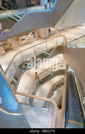 Shangha, Shangha, Cina. Il 9 gennaio, 2019. Shanghai, Cina-interno di Xintiandi Plaza progettato da Studio DELLE NAZIONI UNITE in Cina a Shanghai. Credito: SIPA Asia/ZUMA filo/Alamy Live News Foto Stock