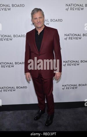 New York, Stati Uniti d'America. 8 Jan 2019. Viggo Mortensen assiste il 2019 National Board of Review Gala a Cipriani 42nd Street on gennaio 08, 2019 a New York City. Credito: Erik Pendzich/Alamy Live News Foto Stock