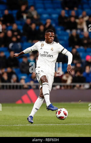 Santiago Bernabeu, Madrid, Spagna. Il 9 gennaio, 2019. La Copa del Rey calcio, round di 16, Real Madrid rispetto a Leganes; Vinicius Junior (Real Madrid) controlla il credito a sfera: Azione Plus sport/Alamy Live News Foto Stock