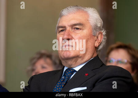 Foto LaPresse/Nicol&#xf2; campo 10/01/2019 Rivoli (Torino) (Italia) Cronaca Liceo Scientifico Statale di Rivoli di Charles Darwin, inaugurazione nuovo spazio studenti "Ventidue Novembre' in ricordo della morte dello studente Vito Scafidi il 22 Novembre 2008 Nella foto: Franco Dess&#xec; Foto LaPresse/Nicol&#xf2; campo 10 gennaio 2019 Rivoli (Torino) (Italia) News Liceo Scientifico Statale di Rivoli di Charles Darwin, inaugurazione del nuovo spazio dello studente "ventidue novembre " in memoria della morte dello studente Vito Scafidi il 22 novembre 2008 nell'immagine: Franco Dess&#xec; Foto Stock