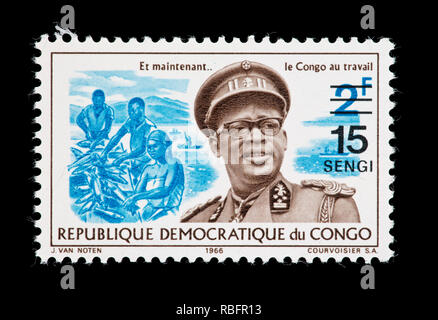 Francobollo dal Congo che ritrae il Presidente Joseph desiderio Mobutu e del settore della pesca, tariffati Foto Stock