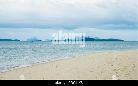 Rang Yai Island Beach, Thailandia. Il giorno 18 Dicembre 2018 Foto Stock