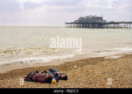 La spiaggia di Brighton meteo foto Foto Stock