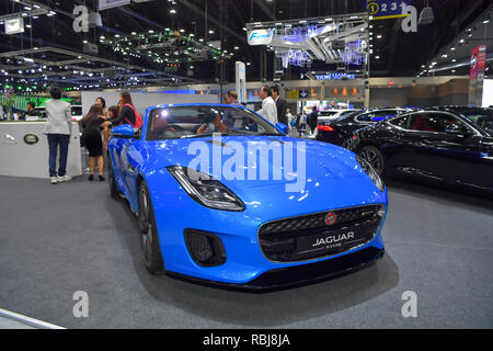 NONTHABURI - novembre 28: Jaguar F-Tipo auto sul display al trentacinquesimo Thailandia International Motor Expo il 28 novembre 2018 a Nonthaburi, Tailandia. Foto Stock