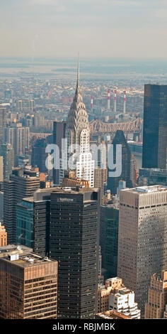 Chrysler Building Fiume Hudson Brooklyn Bridge da Empire State Building sull'isola di Manhattan Midtown New York City New York Stati Uniti d'America Stati Uniti d'America Foto Stock